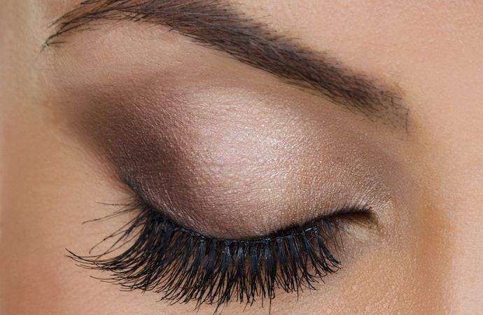 Fake Eyelashes Are A Danger To Your Health