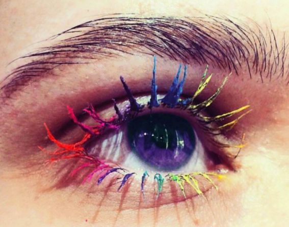 Rainbow Eyelashes Are Popping Up Everywhere